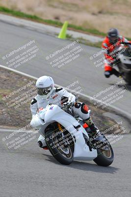 media/Mar-05-2023-TrackXperience (Sun) [[a95d40e56a]]/Group 2/session 2 turn 4/